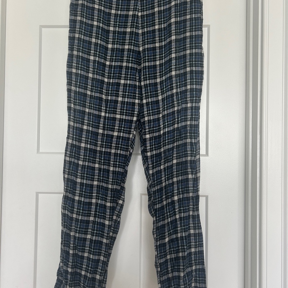 American Eagle Outfitters Navy and White Plaid pants